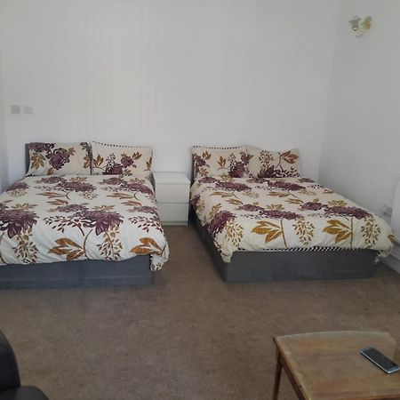 מלון מנצ'סטר Monarch House מראה חיצוני תמונה
