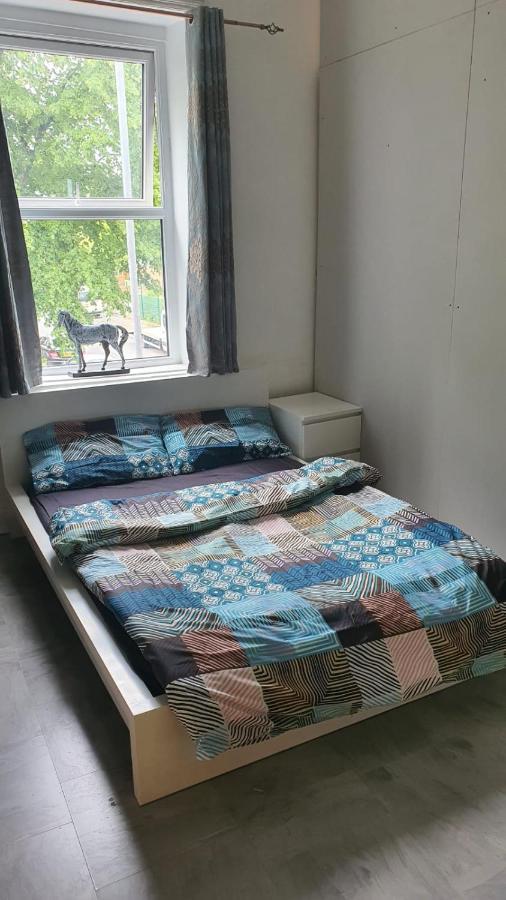 מלון מנצ'סטר Monarch House מראה חיצוני תמונה