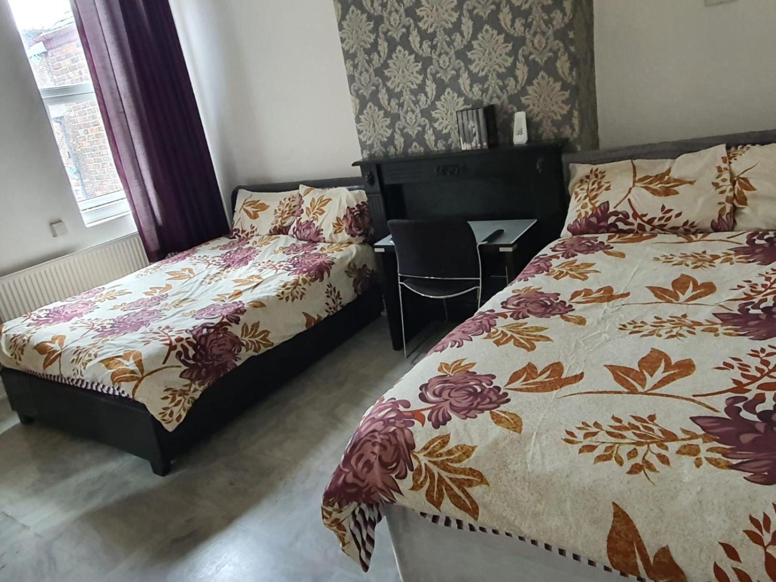מלון מנצ'סטר Monarch House מראה חיצוני תמונה