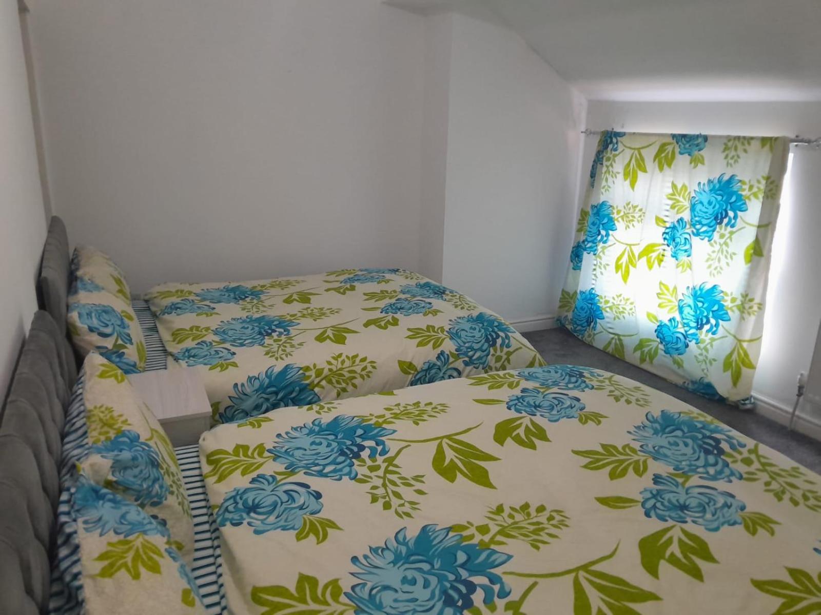 מלון מנצ'סטר Monarch House מראה חיצוני תמונה